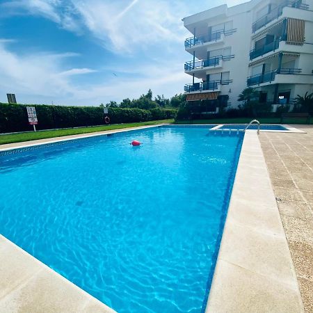 Apartamento Completo Frente Al Mar Creixell Buitenkant foto