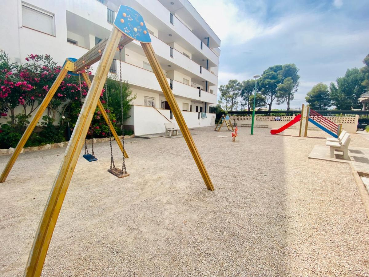 Apartamento Completo Frente Al Mar Creixell Buitenkant foto
